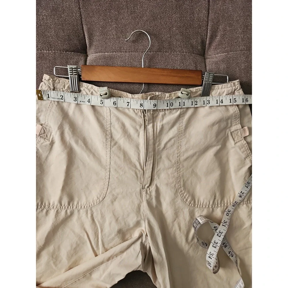 Vintage St.‎ John's Bay Y2K Khaki Cargo Crop Pants Women's Size 8
